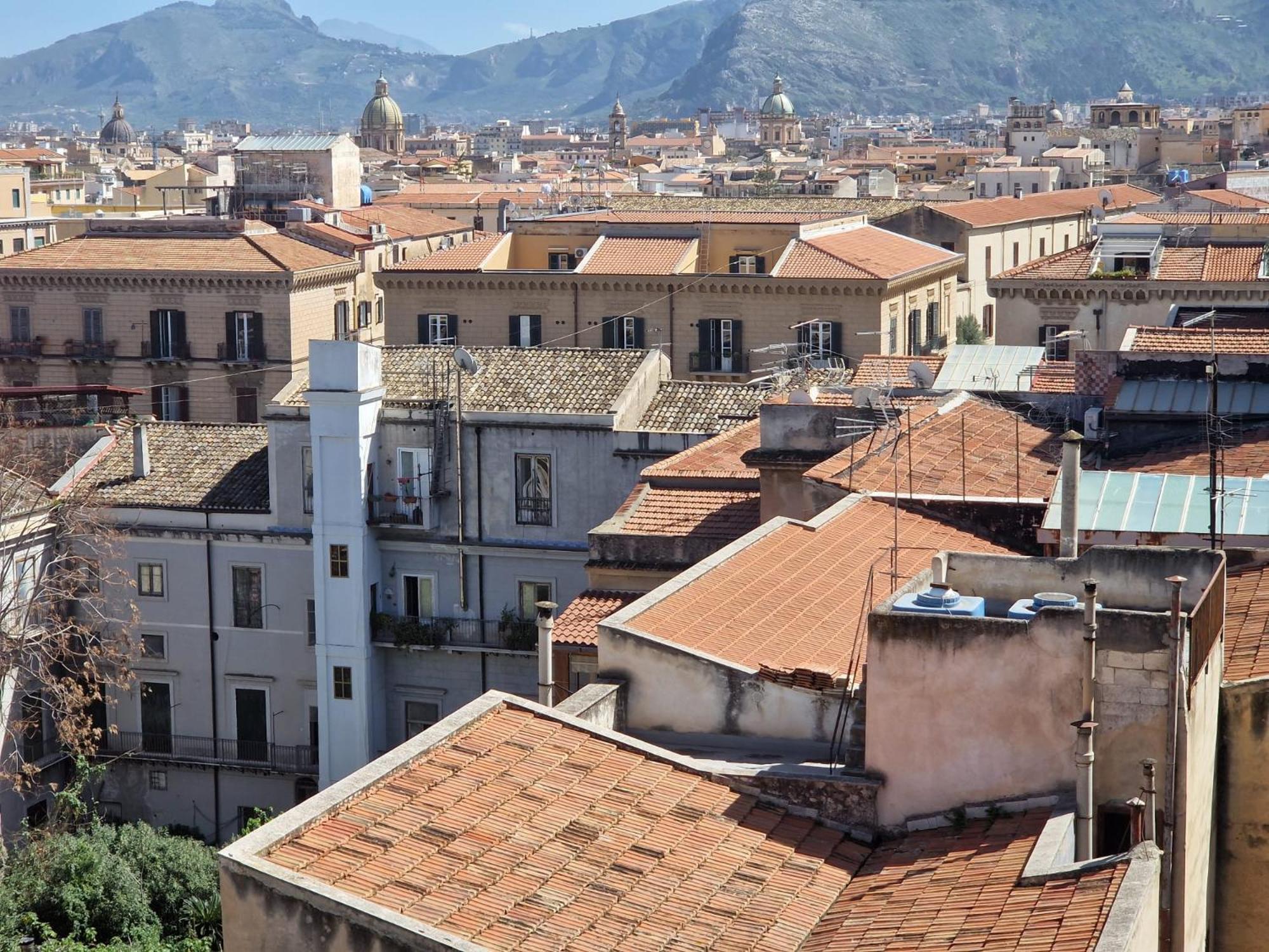 Residenza Paola Apartman Palermo Kültér fotó