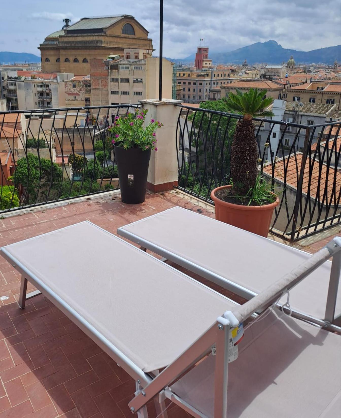 Residenza Paola Apartman Palermo Kültér fotó